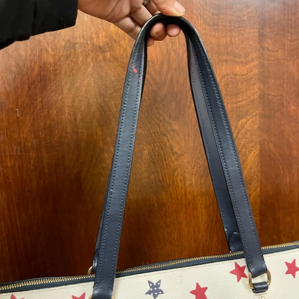 Coach Cream Leather Tote with Red and Navy Star Print - Picture 3 of 11